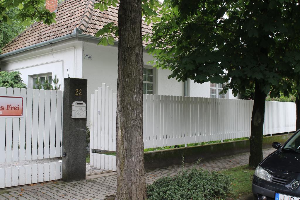 Kornel Apartman Siofok Exterior photo
