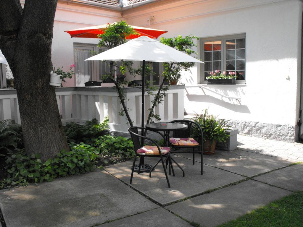Kornel Apartman Siofok Exterior photo