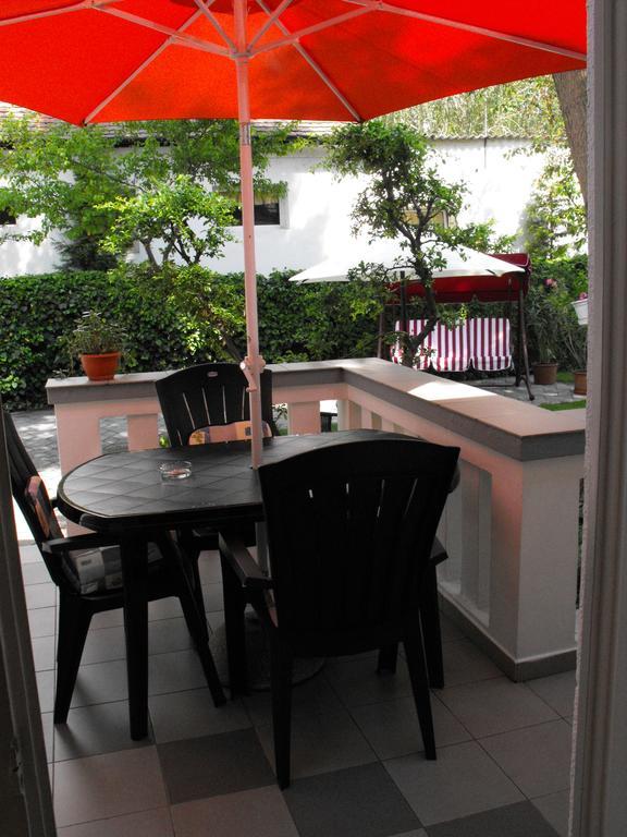 Kornel Apartman Siofok Exterior photo